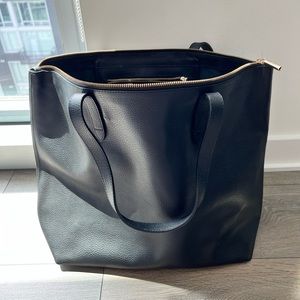 Cuyana original tall zipper tote